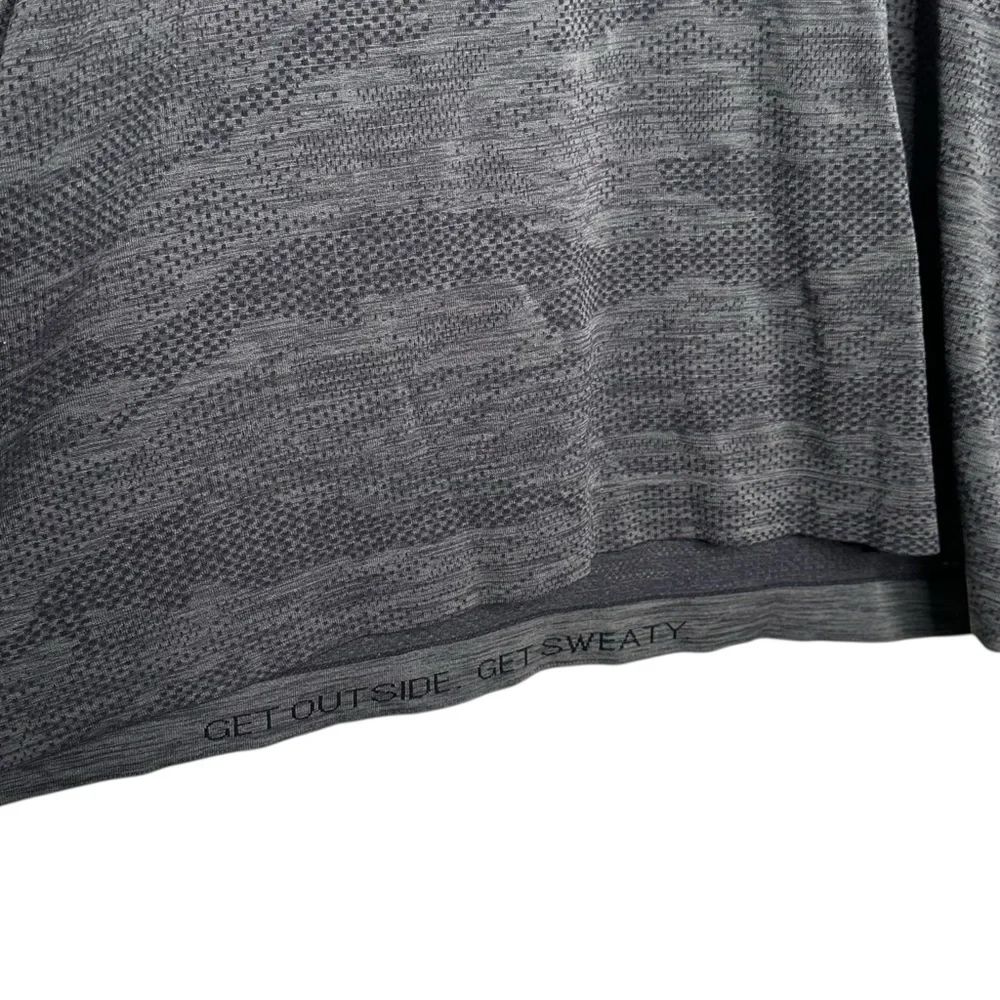 Lululemon Metal Vent Tech T shirt - Picture 6 of 7